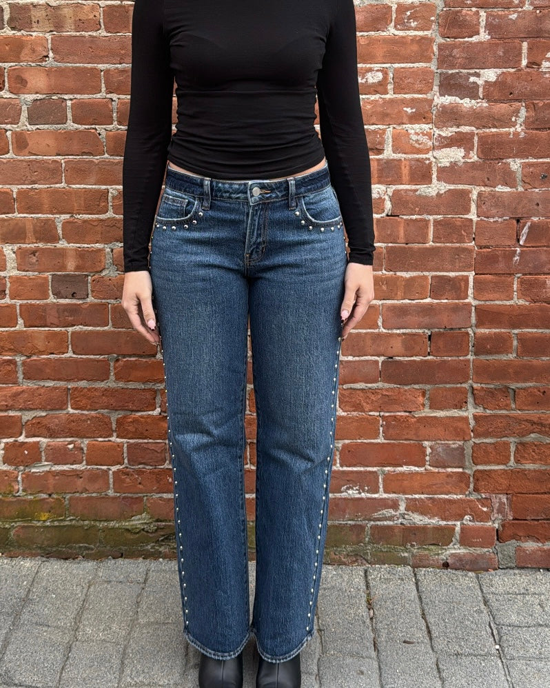 Low Rise Studded Baggy Jean Vintage-Inspired Low-Rise Studded Baggy Denim Jean