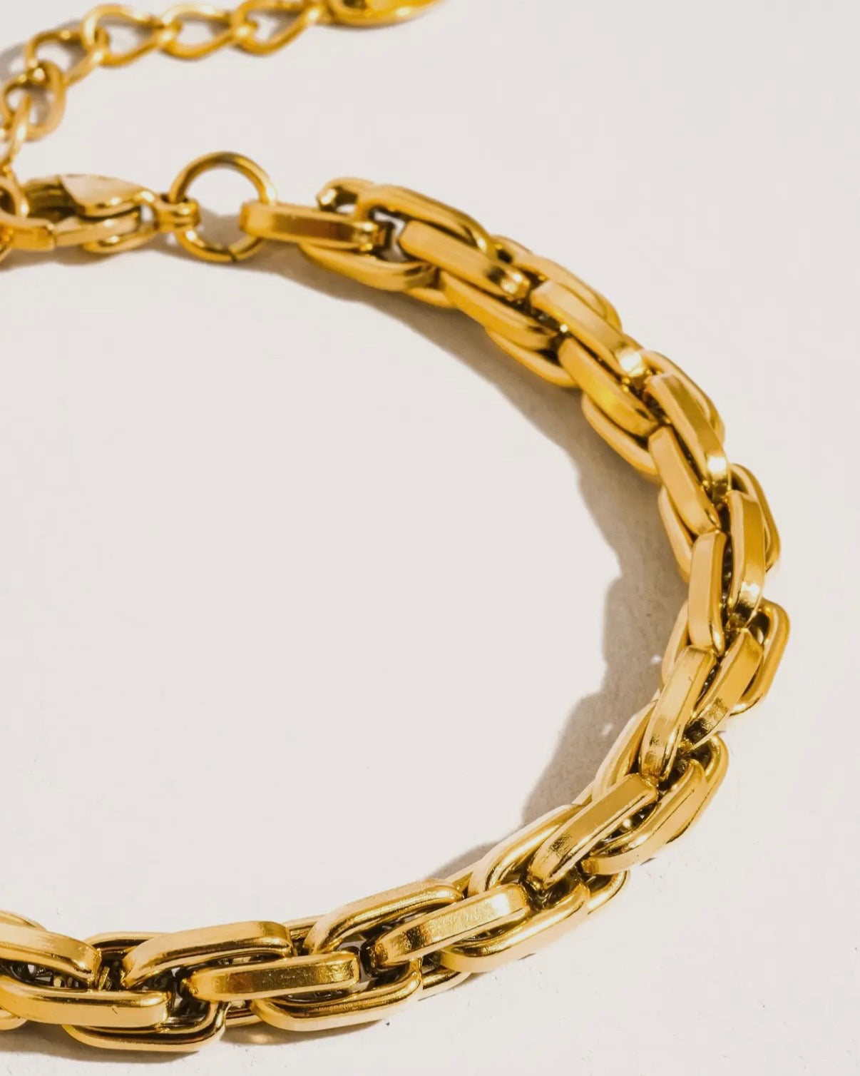 Rain 18K Gold Non-Tarnish Thin Chain Bracelet