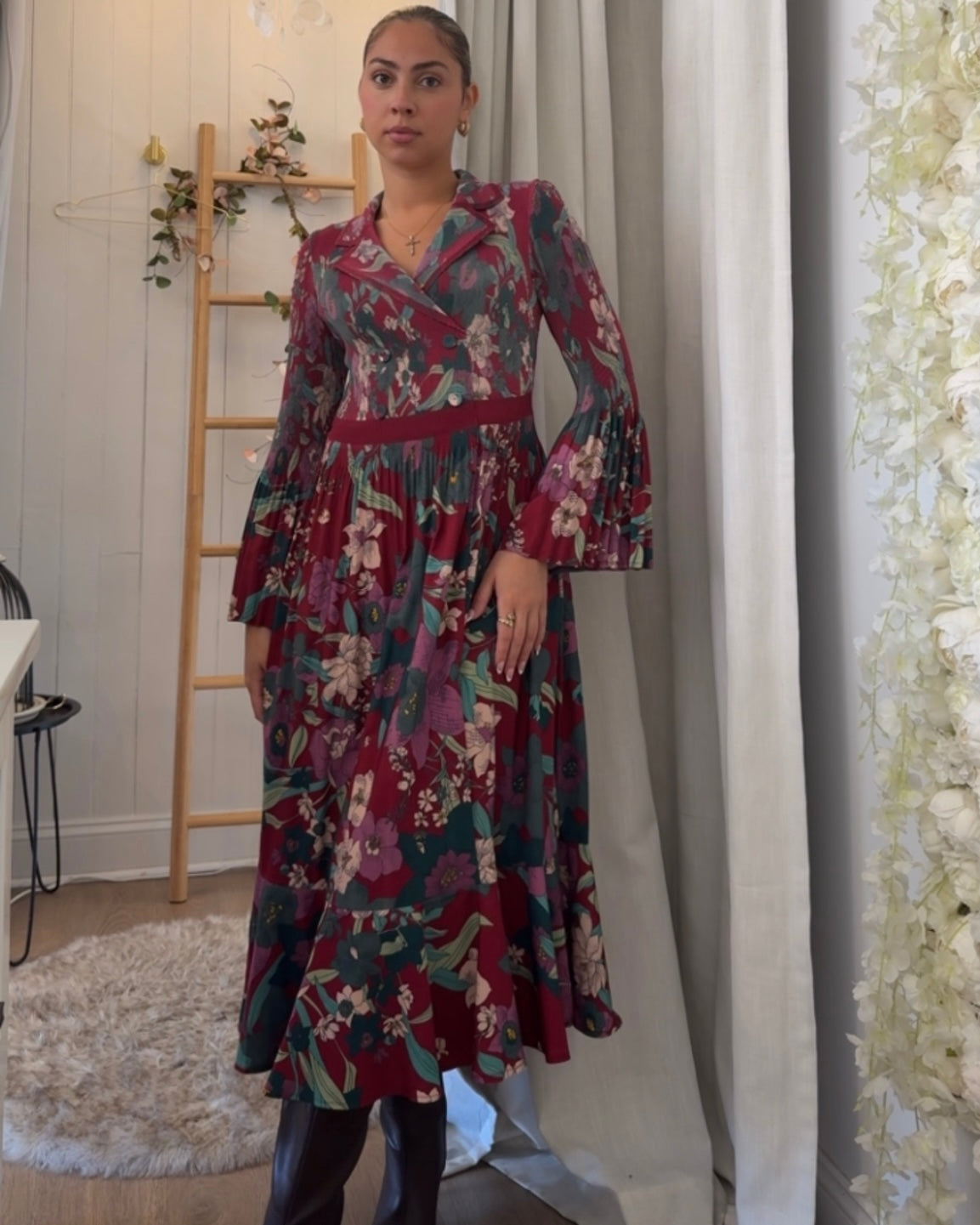 Floral Print Midi Pleated Dress