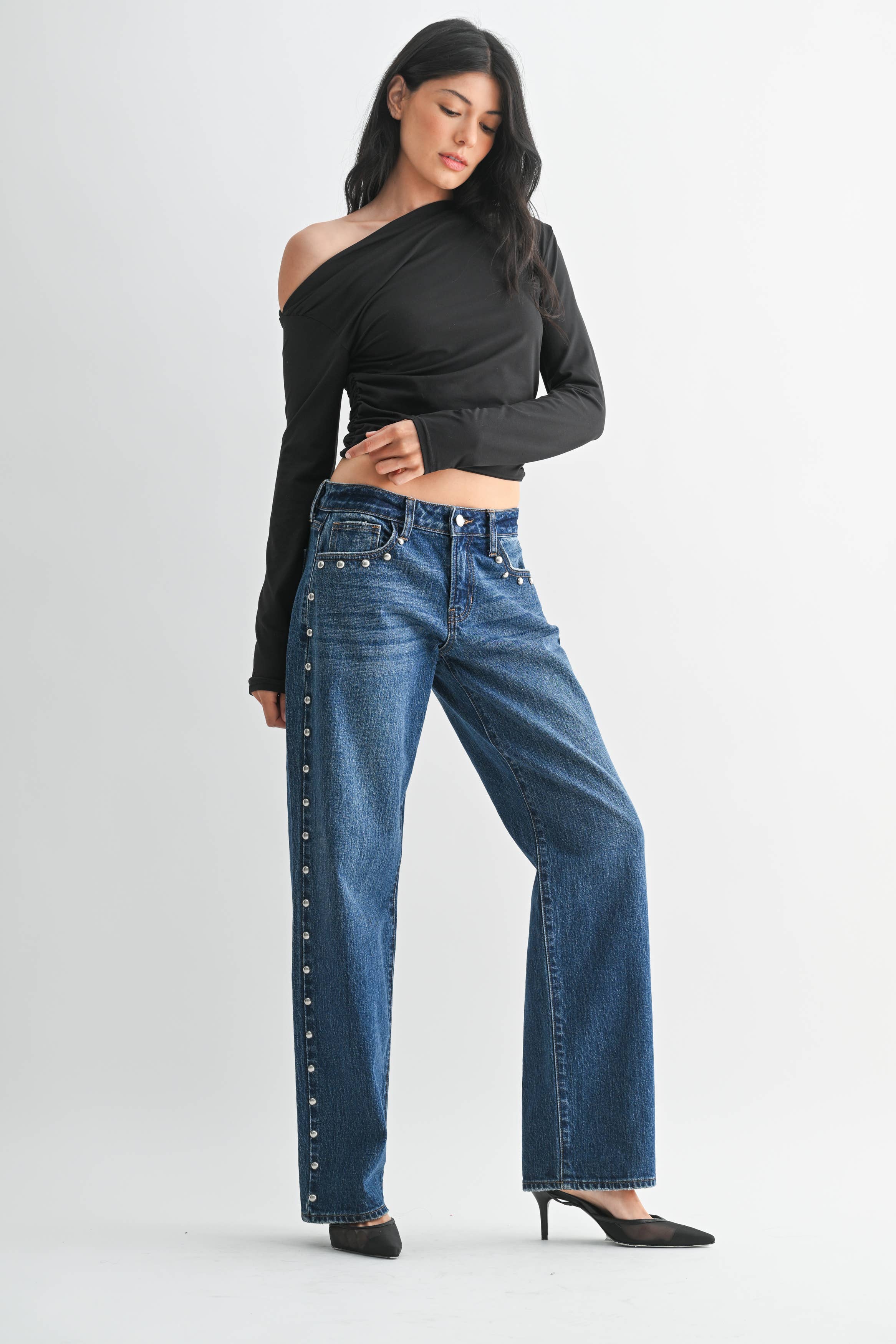 Low Rise Studded Baggy Jean Vintage-Inspired Low-Rise Studded Baggy Denim Jean